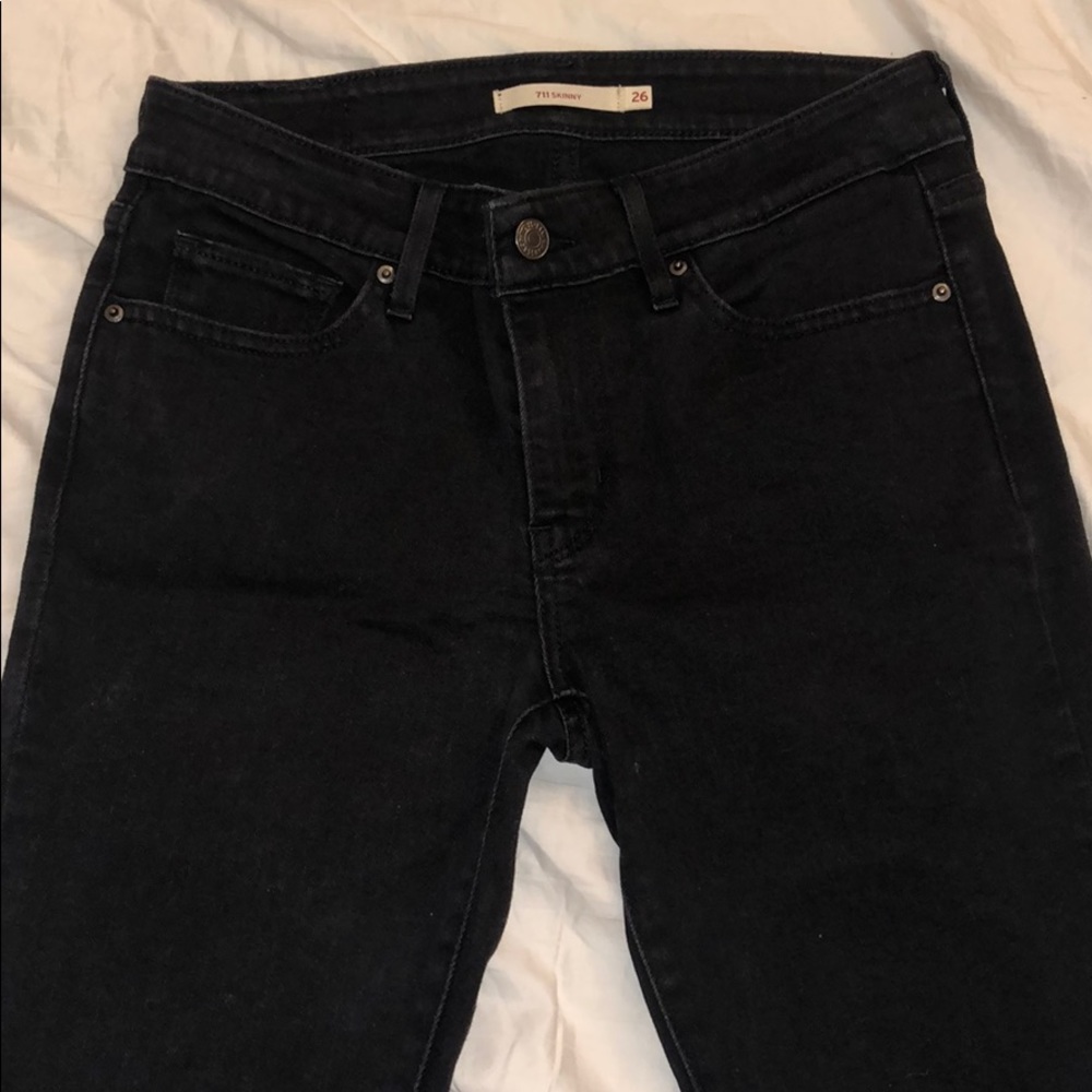 Levi’s • Black Jeans